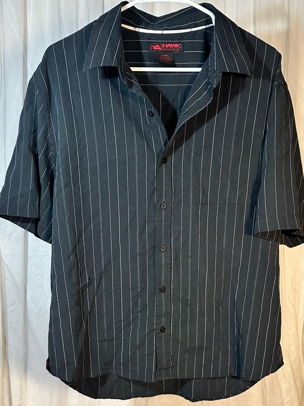 Hawk Men's Large Pinstripe Button-Down Shirt Black